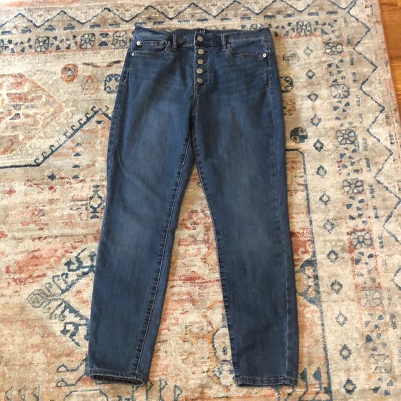 GAP Denim - Gap high rise Jegging exposed buttons 30